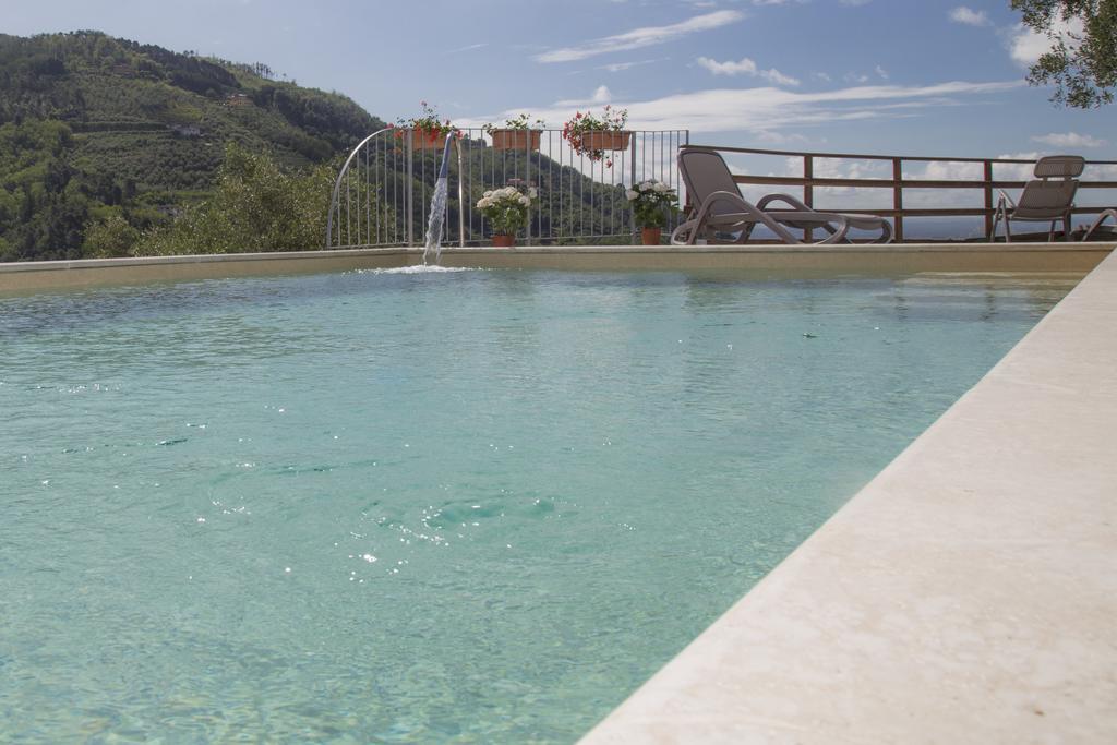Podere Scoglio D'Oro Pescia Exteriör bild