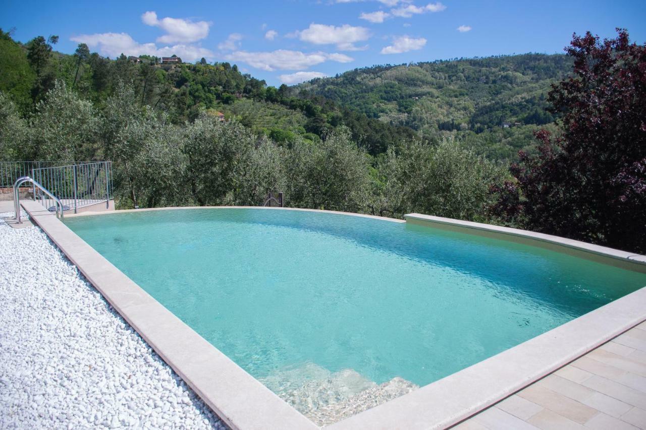 Podere Scoglio D'Oro Pescia Exteriör bild